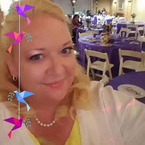 Meet your Posher, Pamela